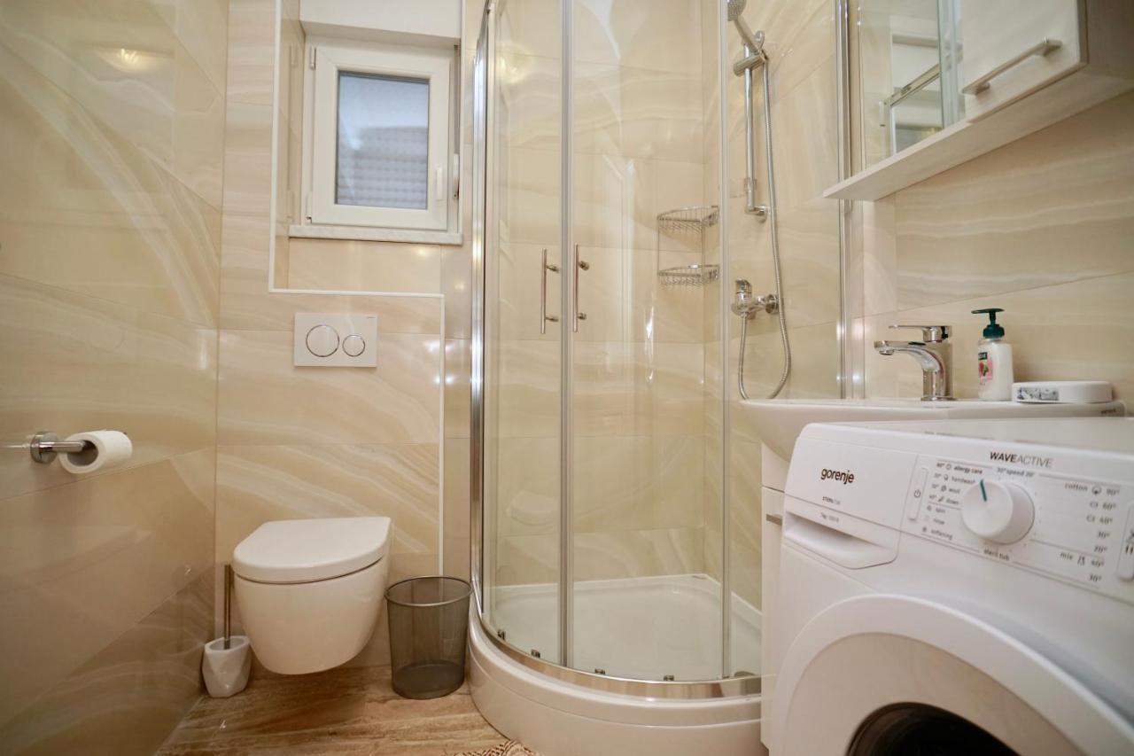 סגט ווראנייצה Trogir-Luxury Villa Sapphirus מראה חיצוני תמונה