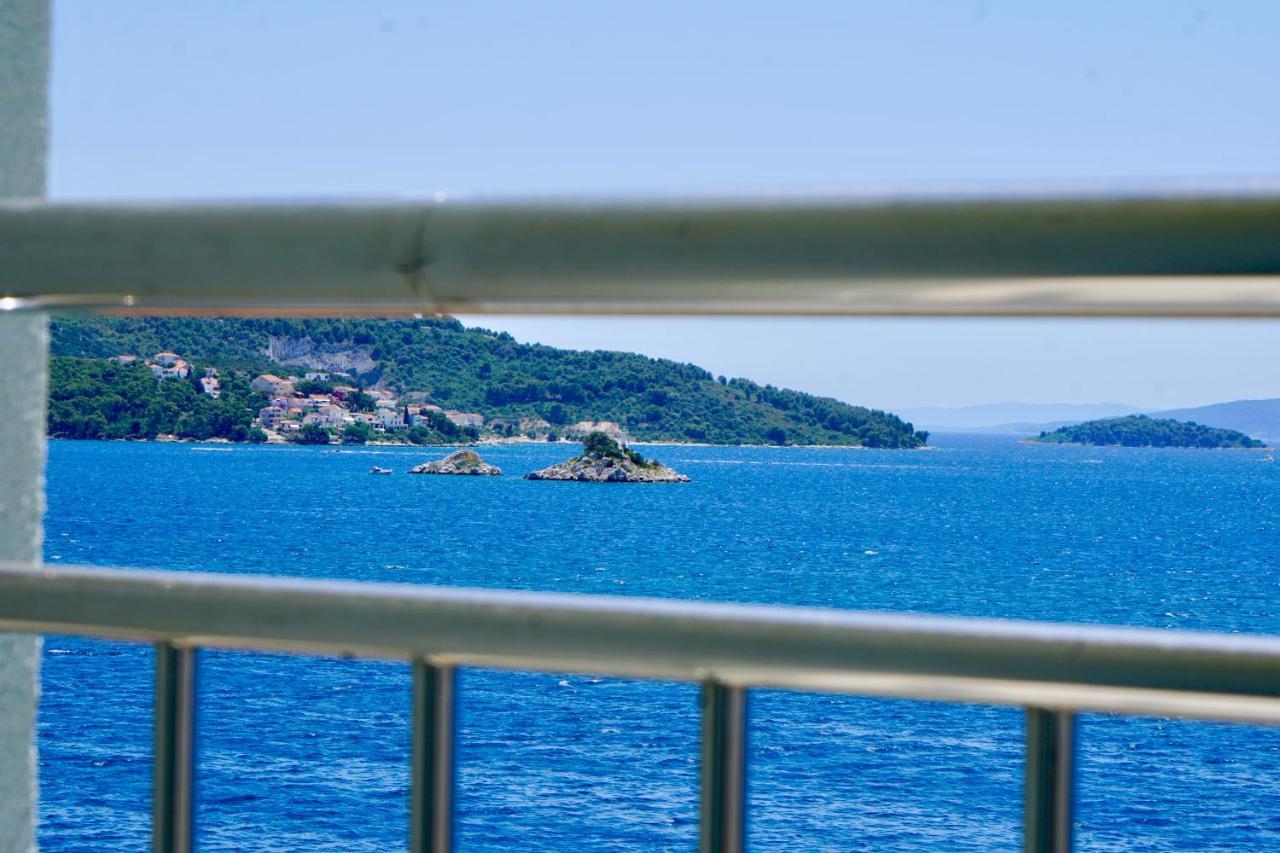 סגט ווראנייצה Trogir-Luxury Villa Sapphirus מראה חיצוני תמונה