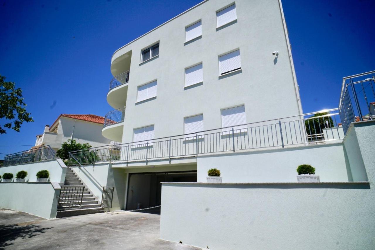 סגט ווראנייצה Trogir-Luxury Villa Sapphirus מראה חיצוני תמונה